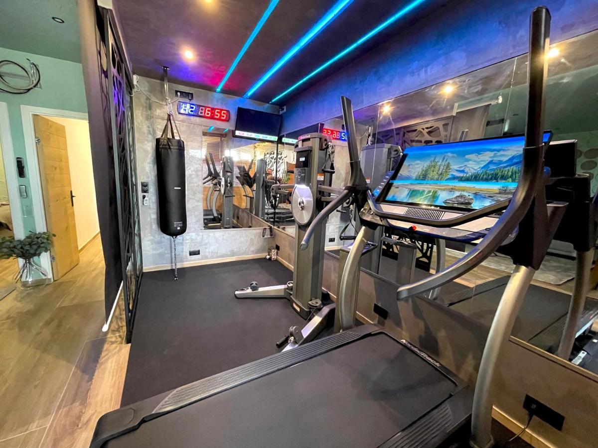 Capsule Wellness - Sauna - Balneo - Machine De Sport Privatif - Ps5 - 2 Chambres Valenciennes Exterior foto