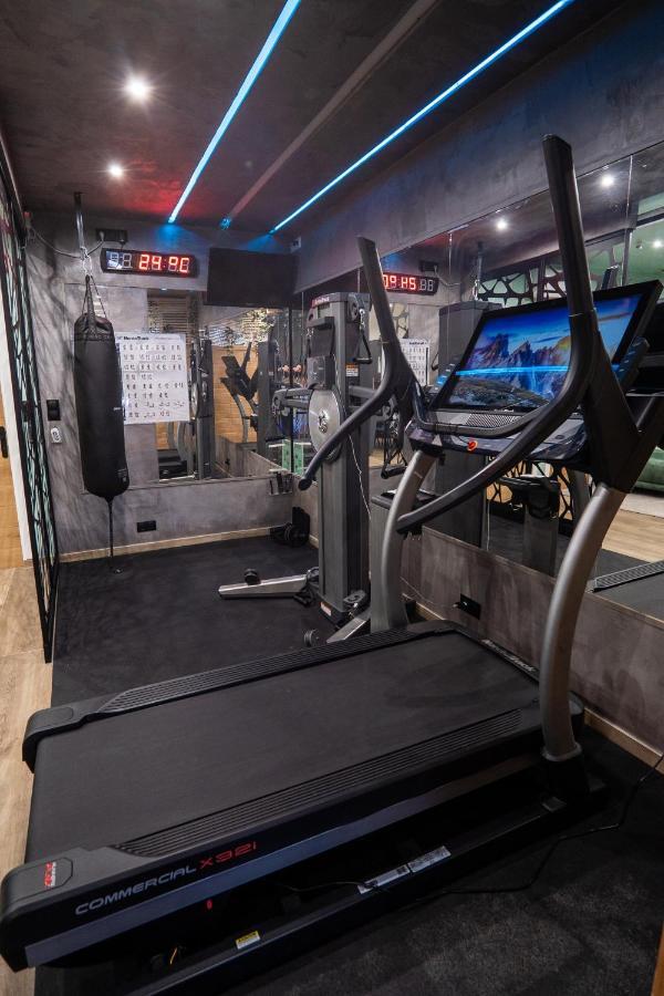 Capsule Wellness - Sauna - Balneo - Machine De Sport Privatif - Ps5 - 2 Chambres Valenciennes Exterior foto